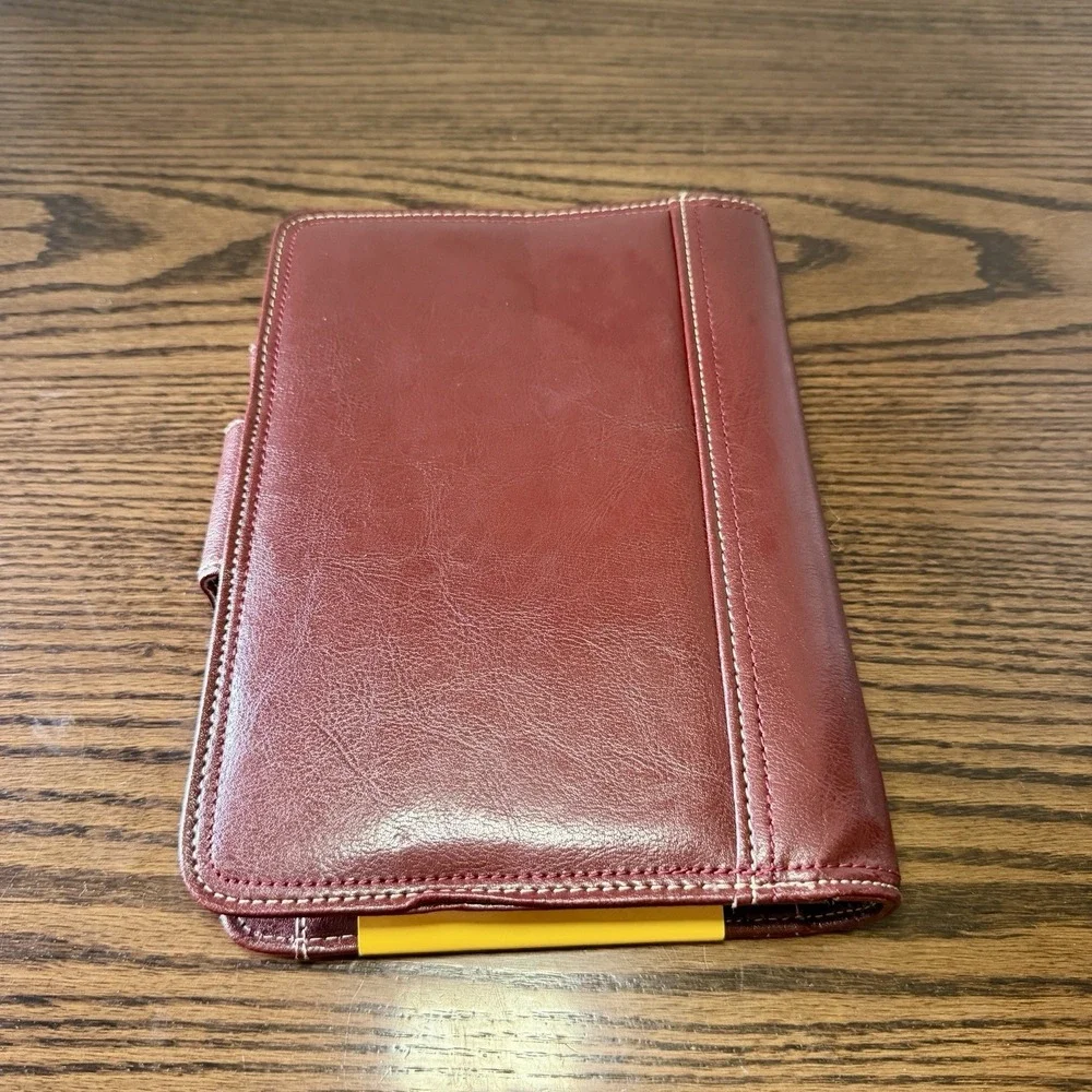 New Franklin Covey Easy Planner Binder, Starter Set Heritage Travelware Ed. Red
